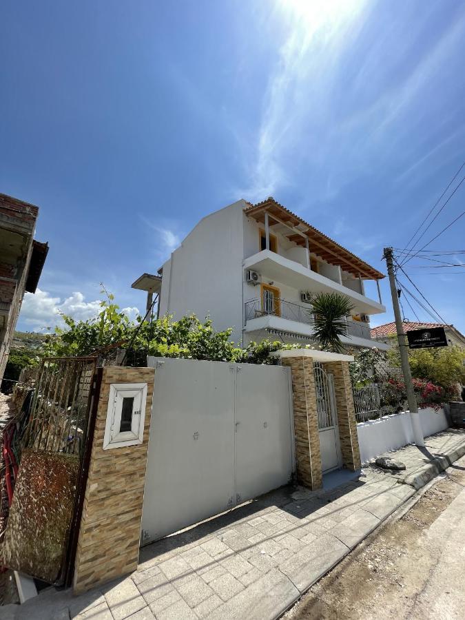 Orchard Retreat Aparthotel Himare Eksteriør bilde