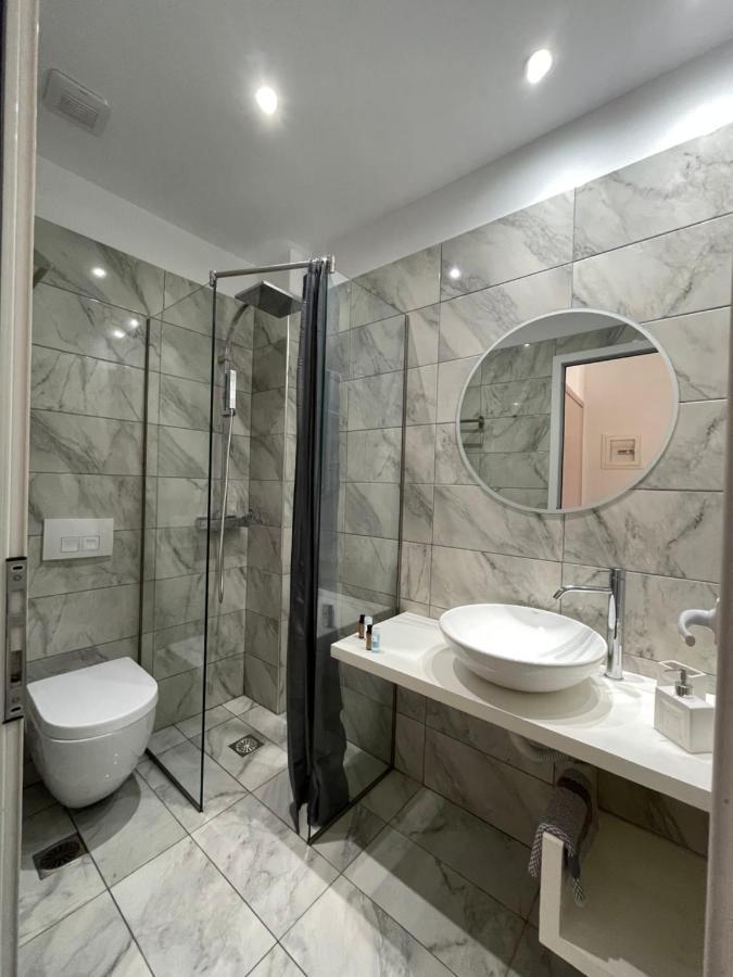 Orchard Retreat Aparthotel Himare Eksteriør bilde