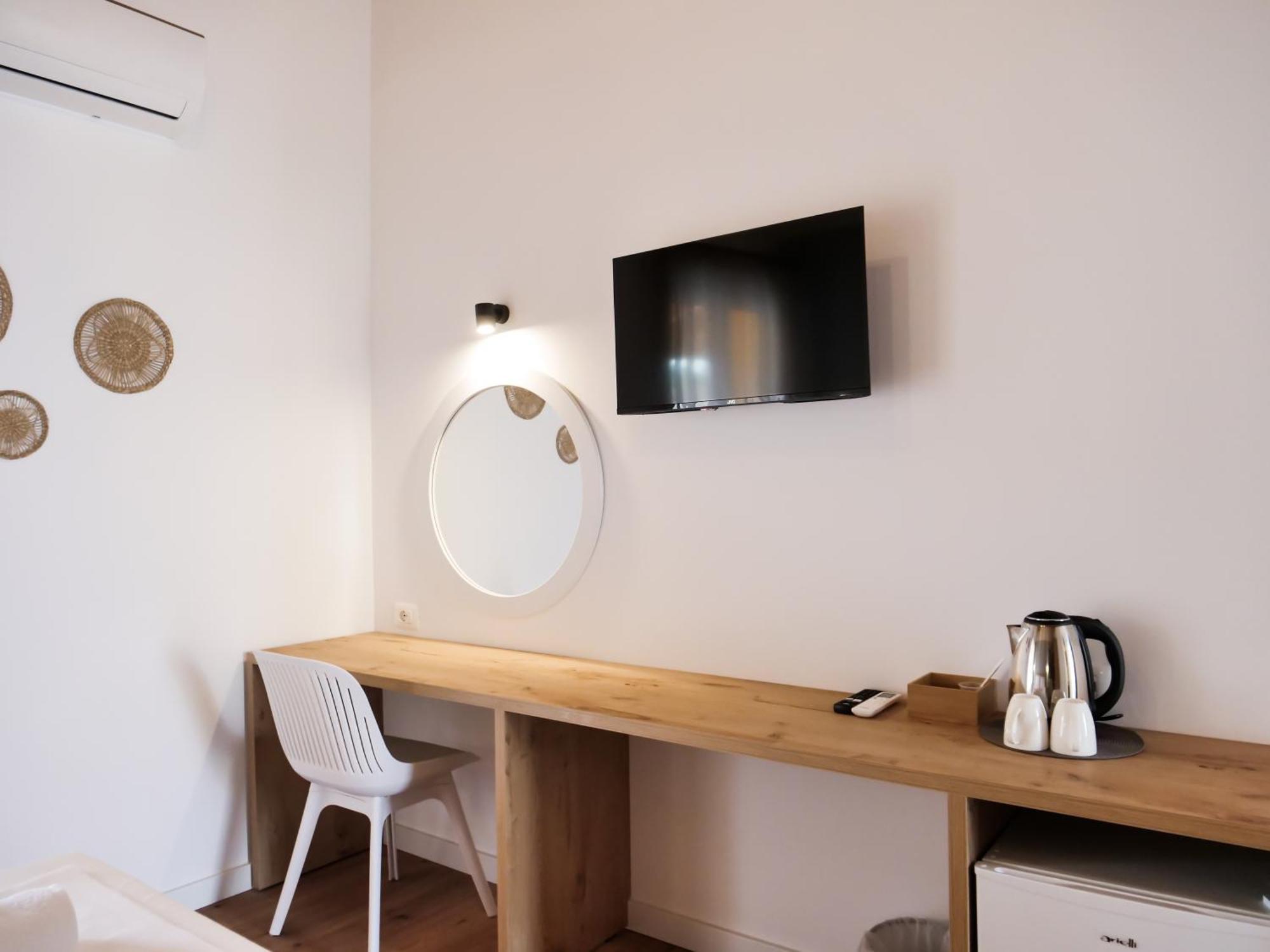Orchard Retreat Aparthotel Himare Eksteriør bilde
